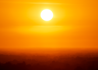 Avertizare Extreme: Cod Roșu de Caniculă în Vestul României cu Temperaturi de 40 de Grade