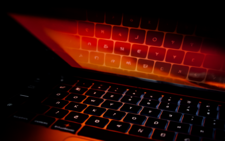 Incident major de securitate cibernetică în Polonia: Datele a 19 milioane de persoane au fost compromise
