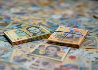 Românii pot investi din nou în titluri de stat: Dobânzi atractive și detalii complete