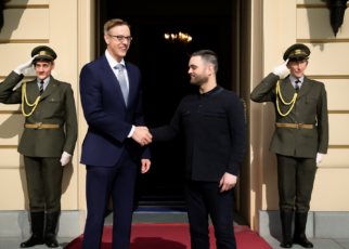 „Cooperare Extinsă: Acorduri Semnate Între Producătorii de Arme din Finlanda și Ucraina”