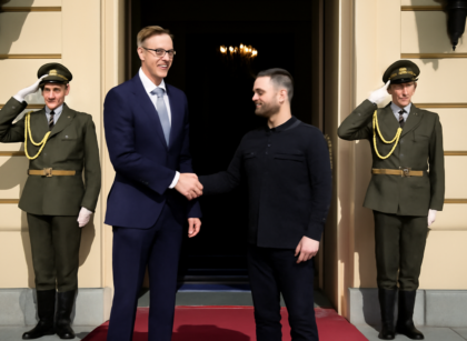 „Cooperare Extinsă: Acorduri Semnate Între Producătorii de Arme din Finlanda și Ucraina”