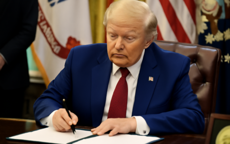 Trump Anunță Construirea Unei Oțelării Uriașe în Iowa cu o Investiție de 15 Miliarde de Dolari